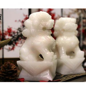 化剎白玉石獅子(大)